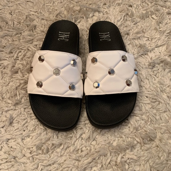 INC slips - Picture 1 of 3